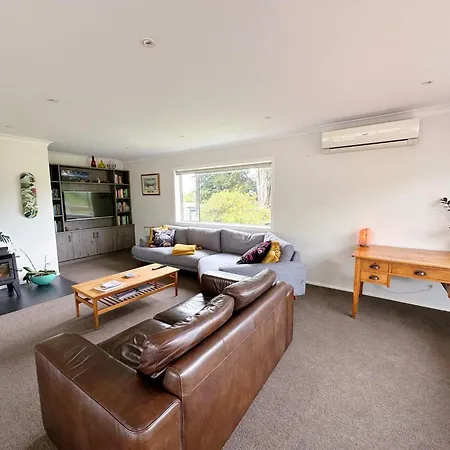Almost Coastal Waiuku Exterior photo